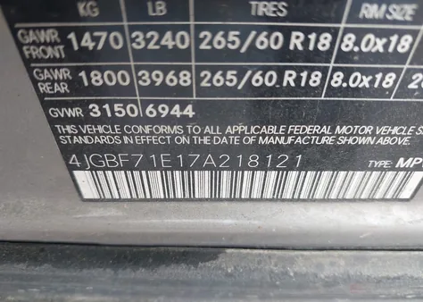 4JGBF71E17A218121